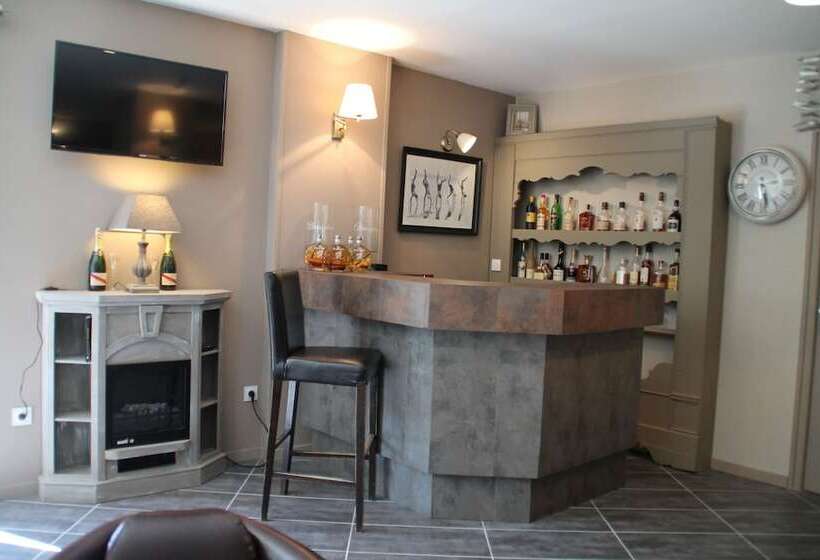 فندق Hôtel De La Mer