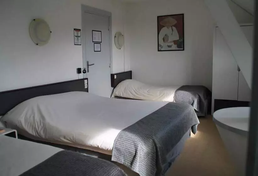 هتل Hôtel De La Mer