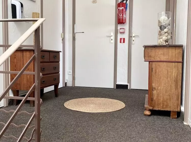 Отель Hôtel Lutétia