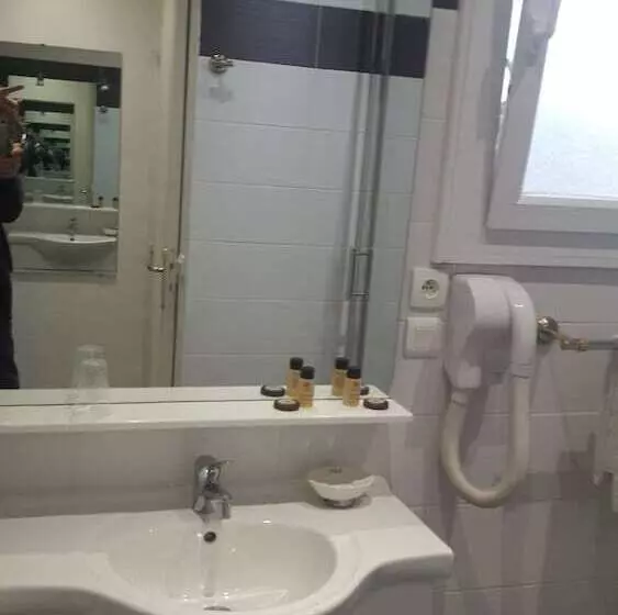 Отель Hôtel Lutétia