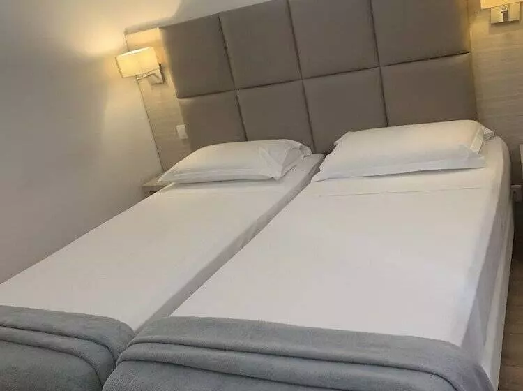 Отель Hôtel Lutétia