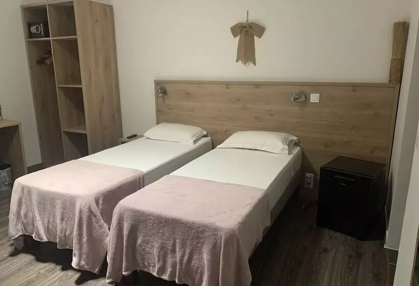 Отель Hôtel Lutétia