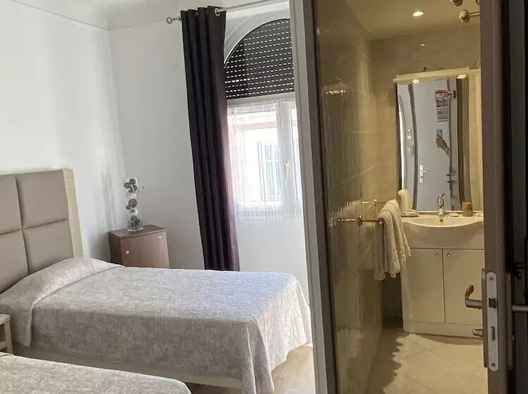 Отель Hôtel Lutétia