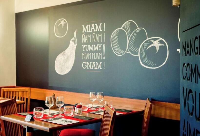 هتل Ibis Lyon Est Bron