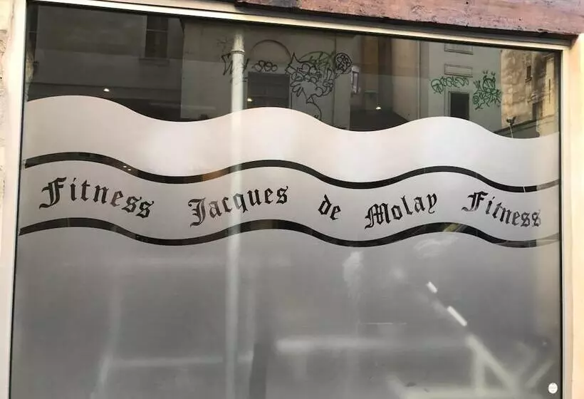 هتل Hôtel Jacques De Molay   Fitness & Sauna