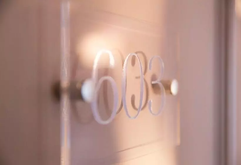 هتل Hôtel Jacques De Molay   Fitness & Sauna