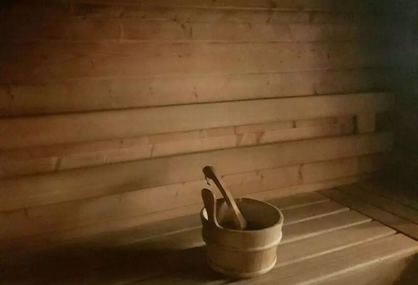 هتل Hôtel Jacques De Molay   Fitness & Sauna