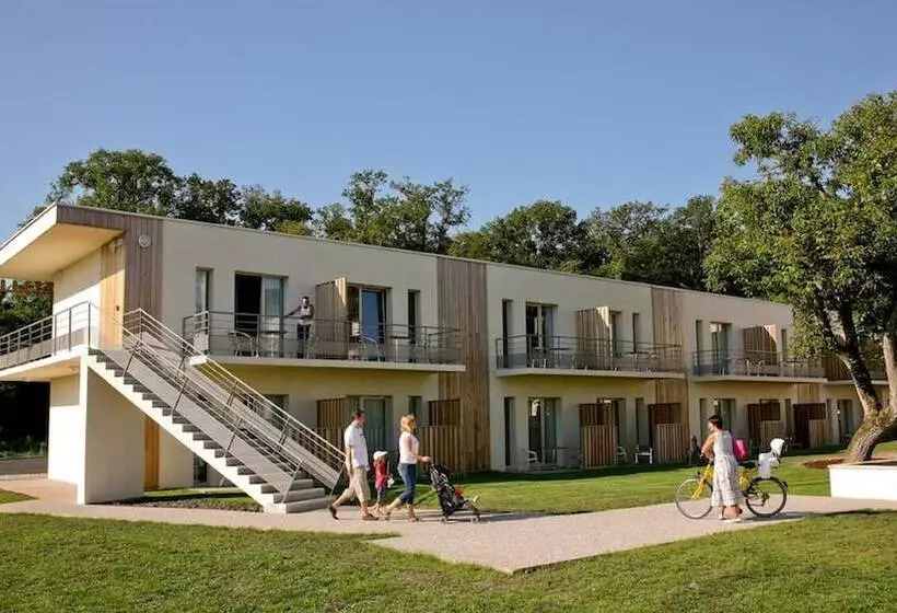 Отель L Oree Du Bois