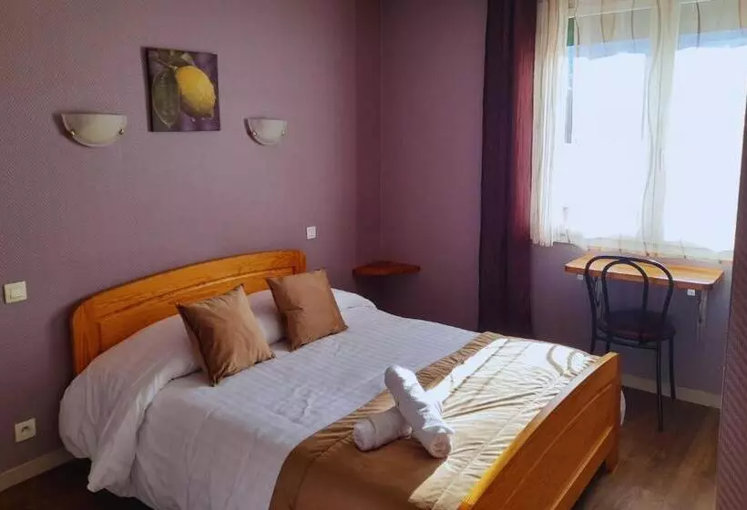 ホテル Le Catalan   Hôtel Et Appartements