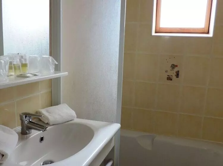 Отель Le Chantilly