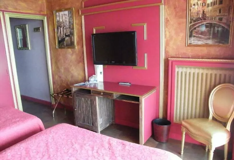 ホテル Hôtel Le Christina