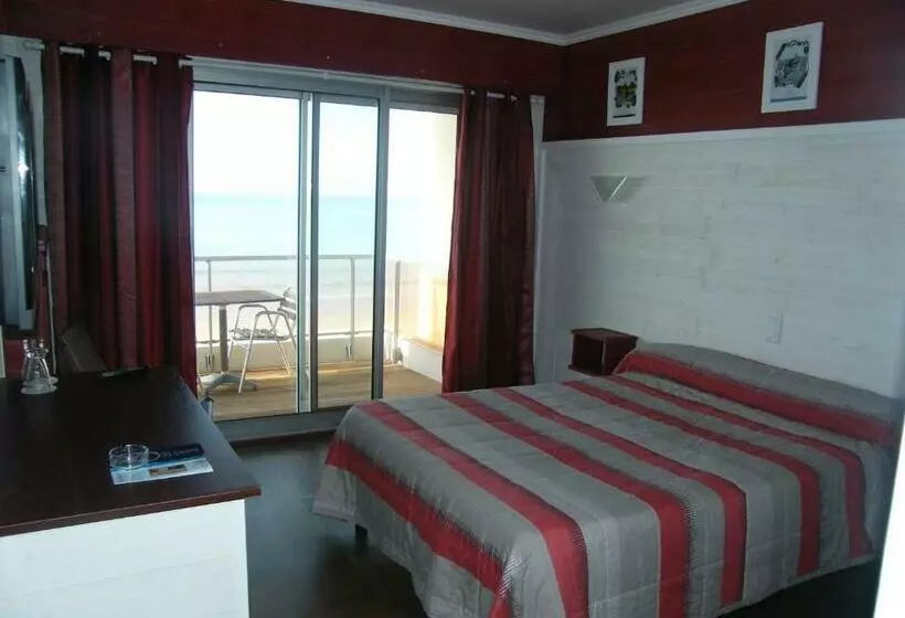 ホテル Hôtel Le Christina