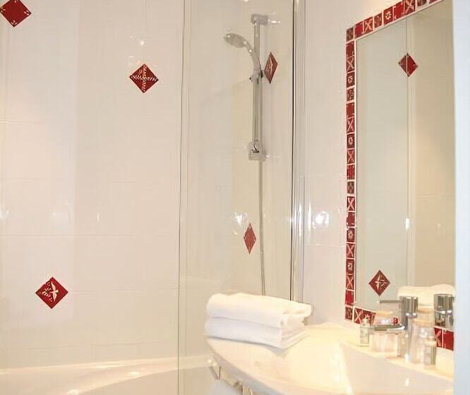 호텔 Le Dracy Hôtel Et Spa