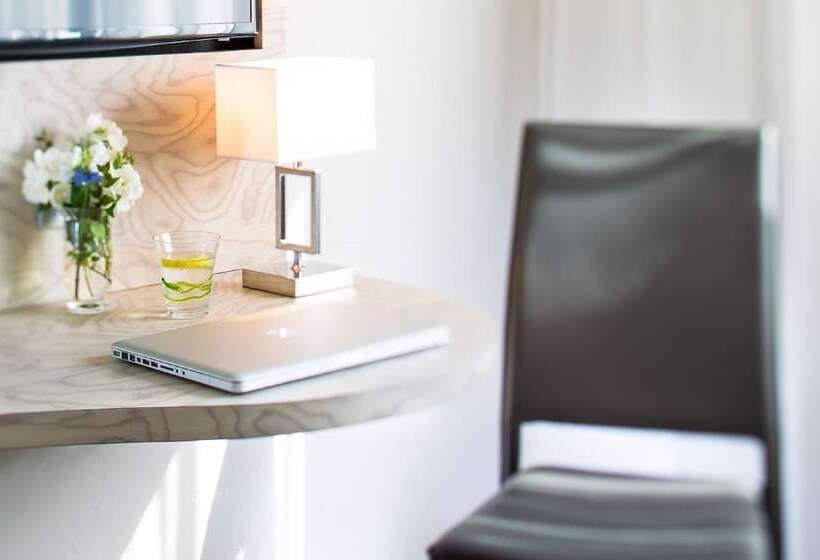 호텔 Le Dracy Hôtel Et Spa