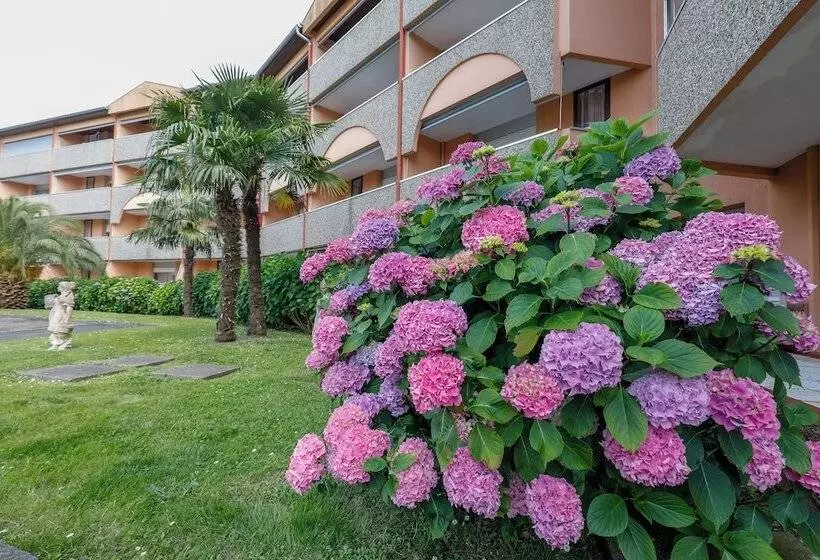 هتل Les Terrasses De Borda