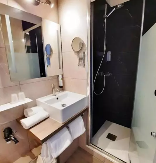 Logis Hotel Majestic Chatelaillon Plage La Rochelle