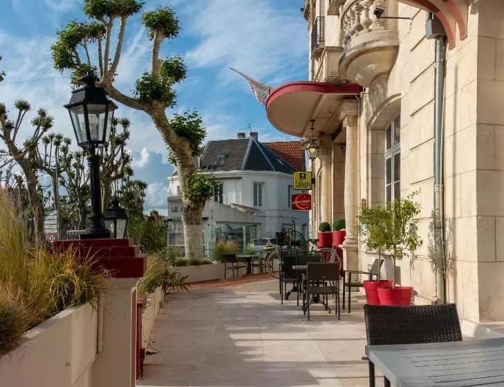 Logis Hotel Majestic Chatelaillon Plage La Rochelle