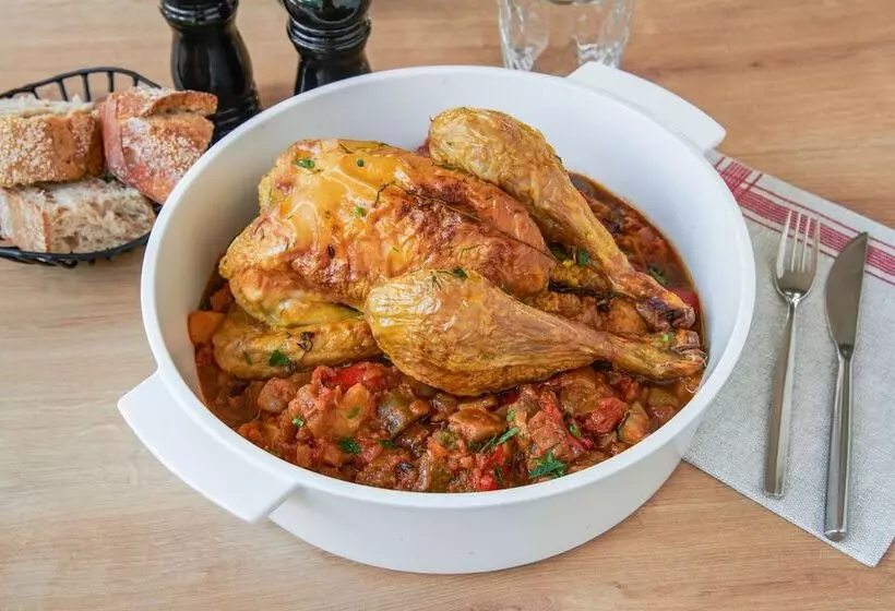 Hotel Demeures De Campagne Parc Du Coudray – Mercure