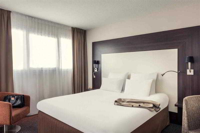هتل Mercure Paris Porte D Orleans