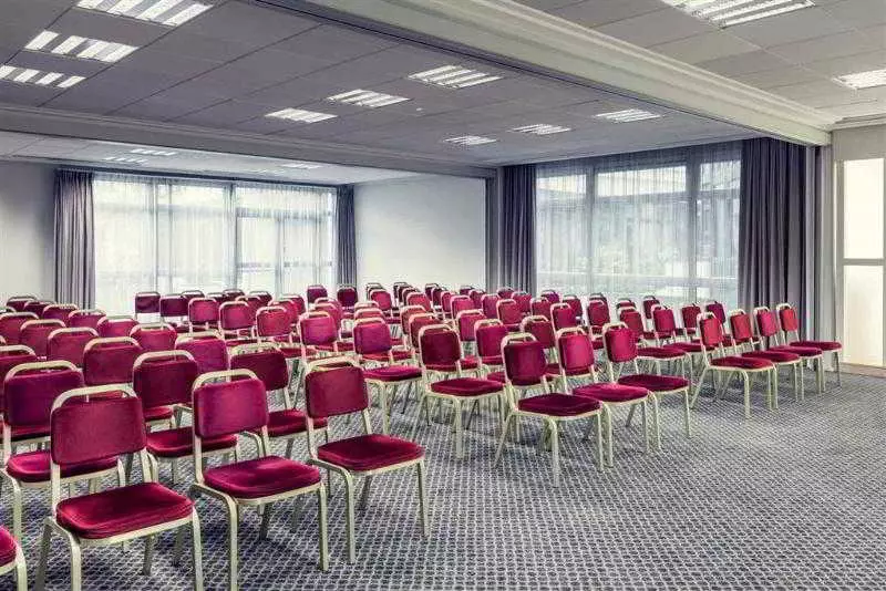 ホテル Mercure Paris Porte D Orleans