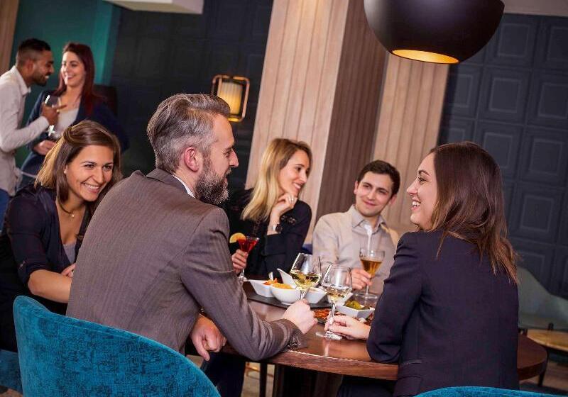 هتل Mercure Paris Porte D Orleans