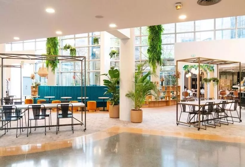 ホテル Mercure Paris Val De Fontenay