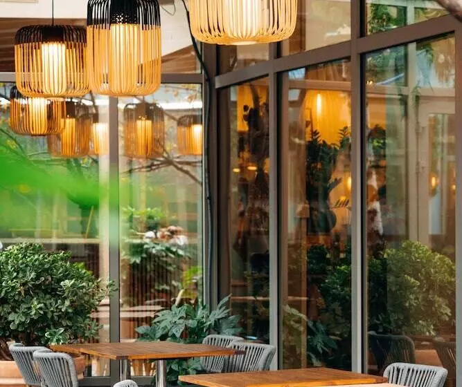 ホテル Mercure Paris Val De Fontenay