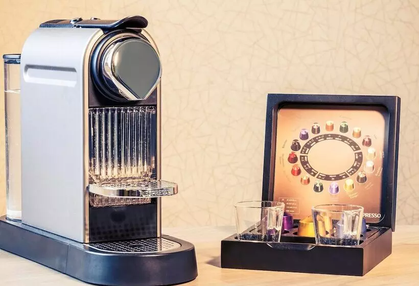 ホテル Mercure Paris Val De Fontenay