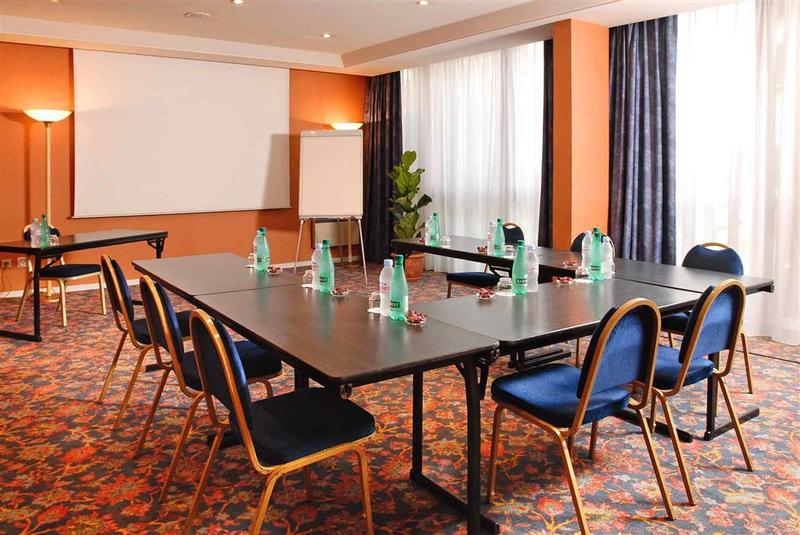 בית מלון כפרי Mercure Rennes Centre Parlement