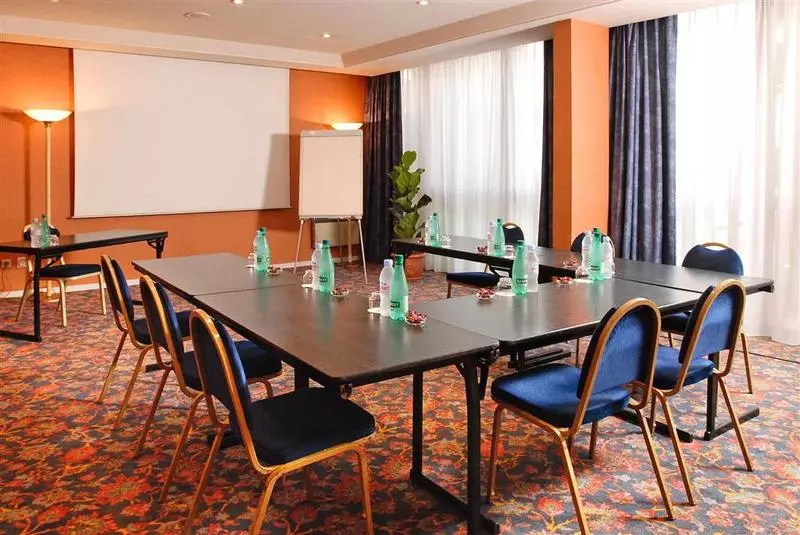 בית מלון כפרי Mercure Rennes Centre Parlement