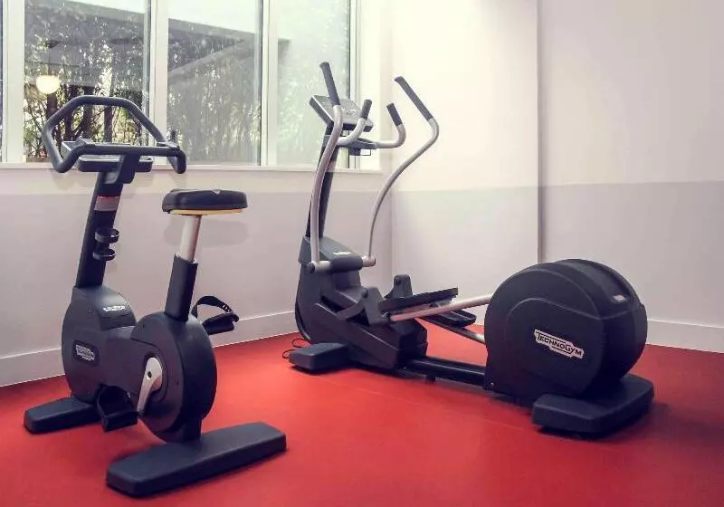 בית מלון כפרי Mercure Rennes Centre Parlement