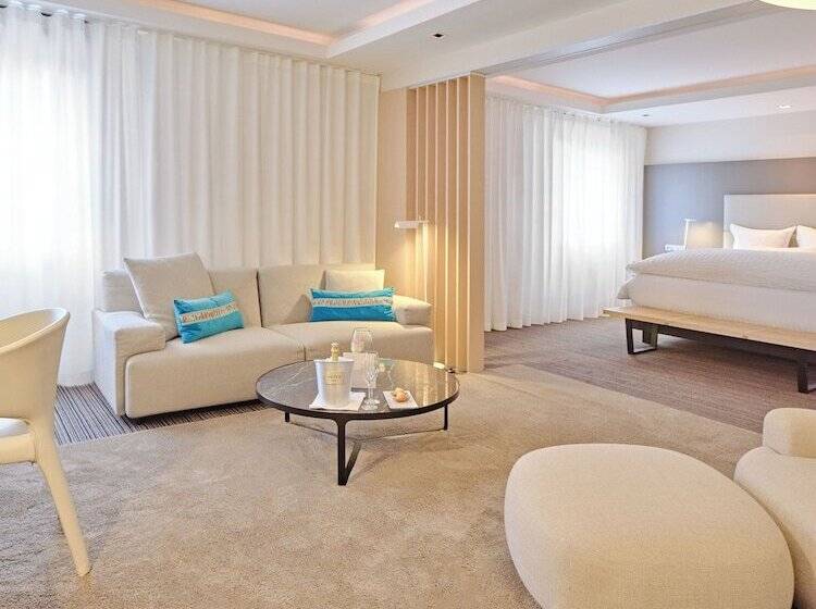 هتل Relais & Châteaux L Assiette Champenoise