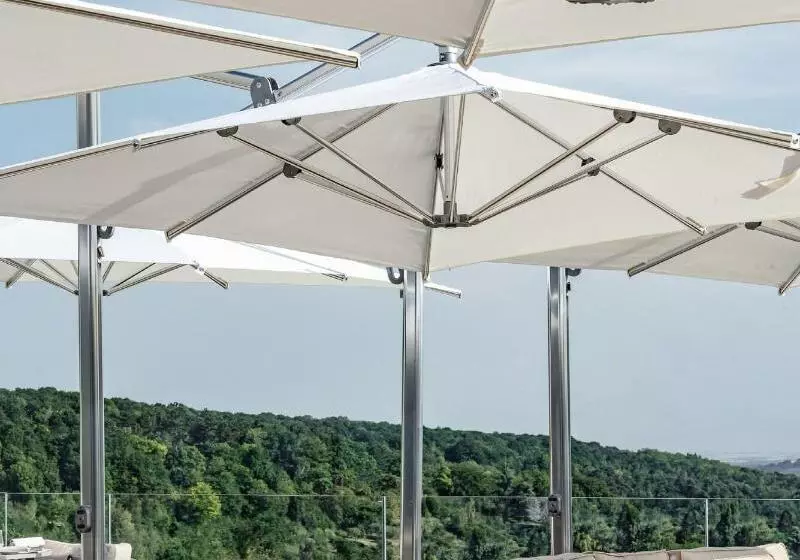 Royal Champagne Hotel & Spa