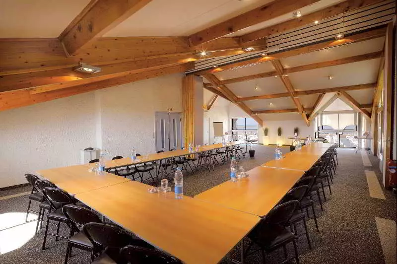 هتل Hôtel Le Nautic