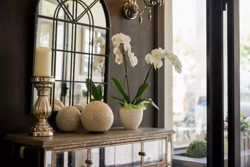 هتل The Originals City, Hôtel Napoléon, La Rochesuryon