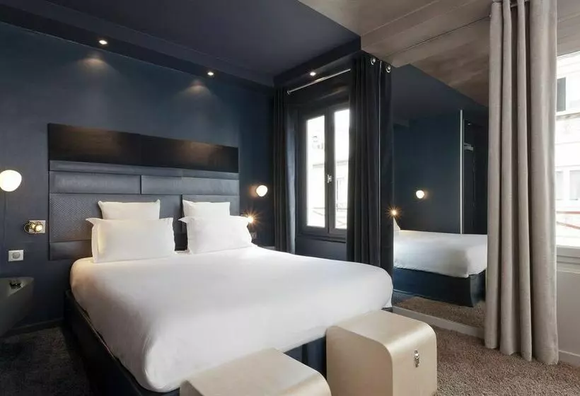 Hotelli Valadon Colors