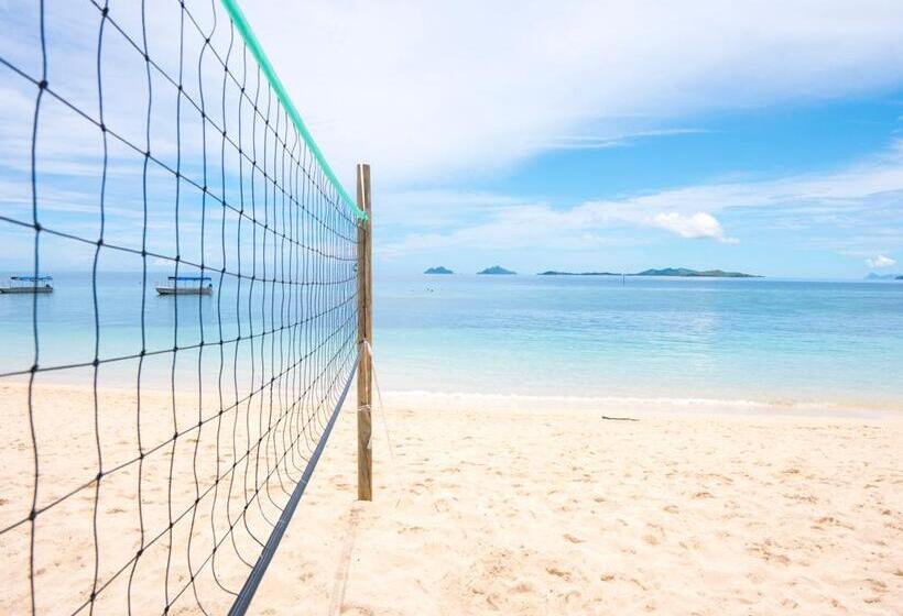 אתר נופש Castaway Island, Fiji