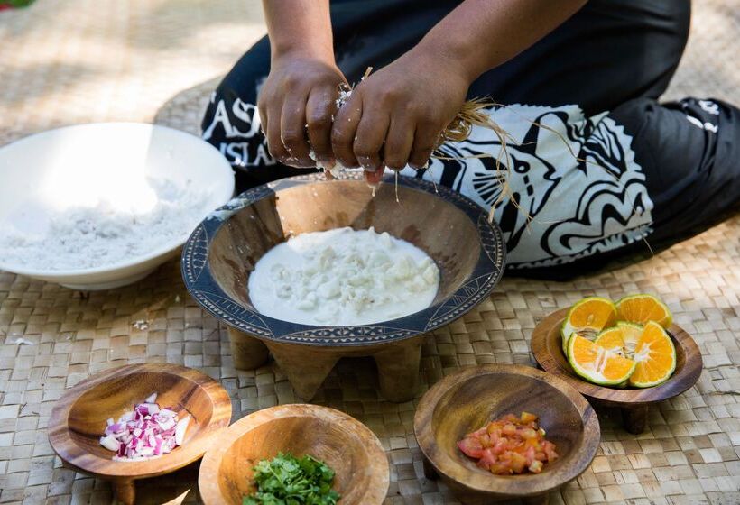 منتجع Castaway Island, Fiji