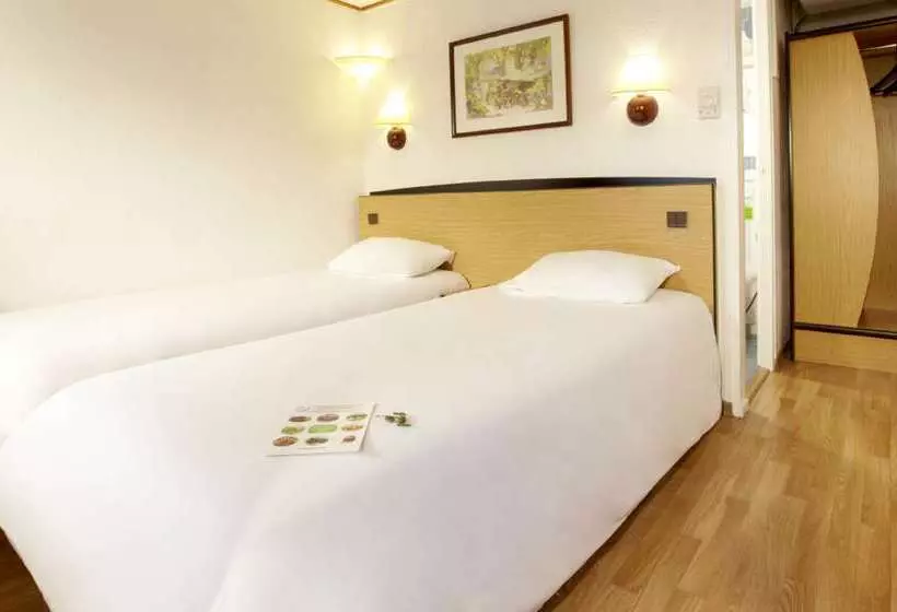 בית מלון כפרי Campanile Villefranche Sur Saone