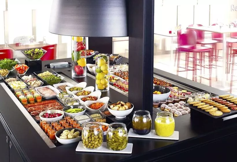 בית מלון כפרי Campanile Villefranche Sur Saone