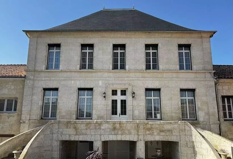 호텔 Domaine De Roullet