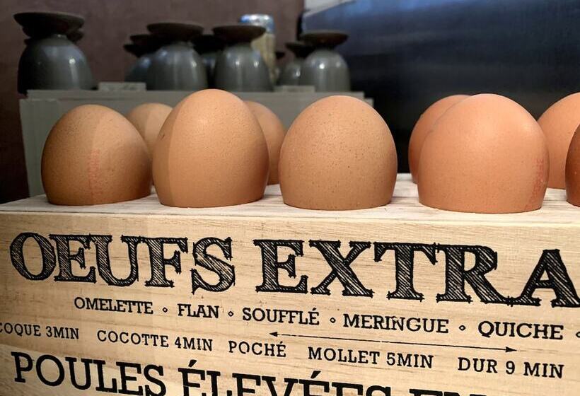 فندق Domaine De Roullet