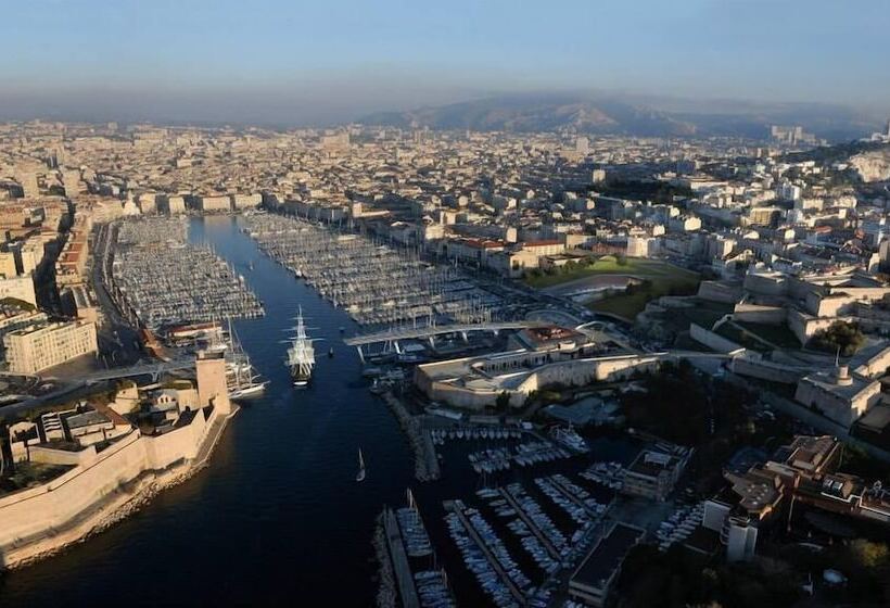 هتل Du Sud Vieux Port