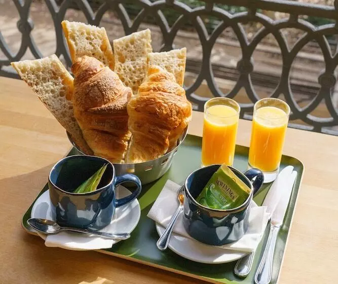 Отель Du Theatre