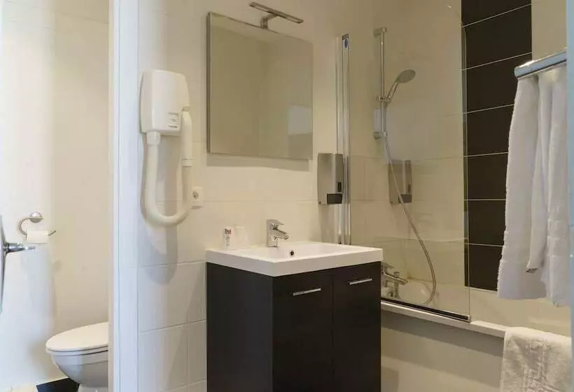 Отель Du Theatre