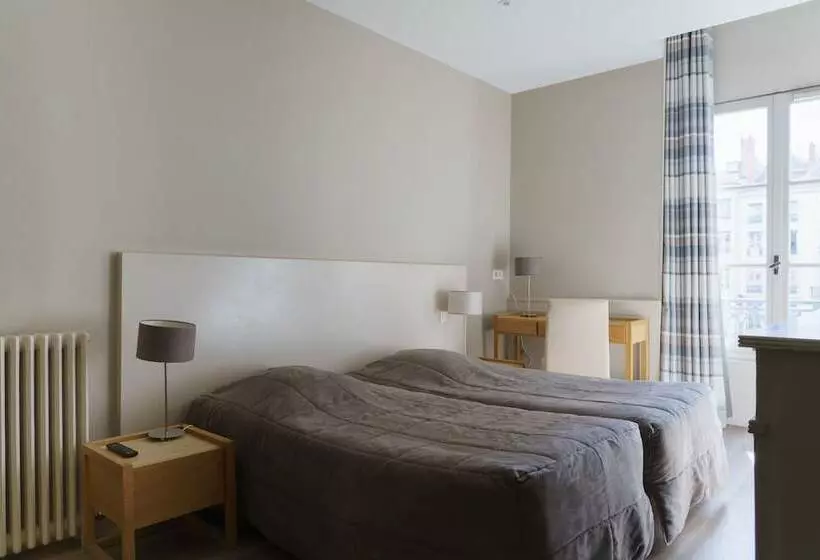 Отель Du Theatre