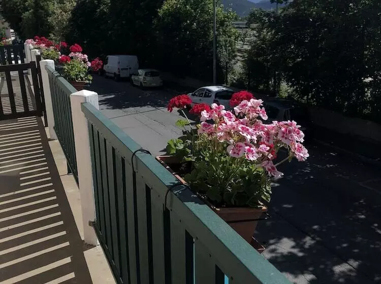 בית מלון כפרי Hôtel De Paris