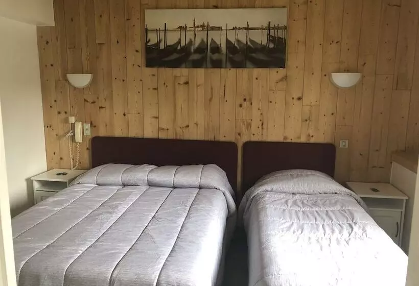 בית מלון כפרי Hôtel De Paris