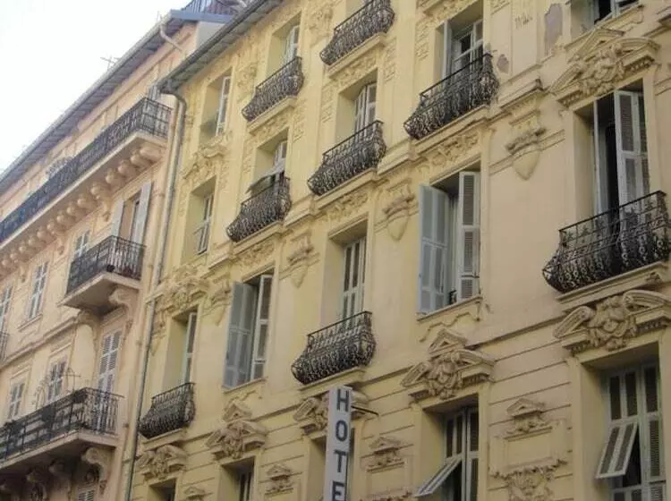 Отель Hôtel Du Petit Louvre