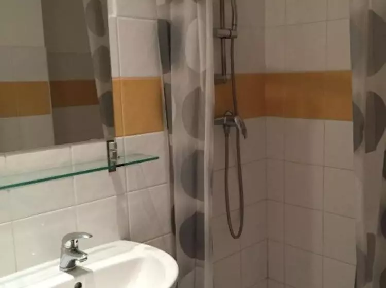 Отель Hôtel Du Petit Louvre